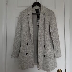 Dynamite Women’s Double-Breasted Grey/White Blazer